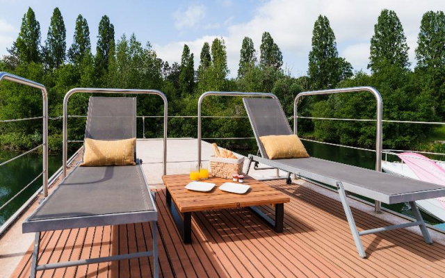 Royale Escale Torcy