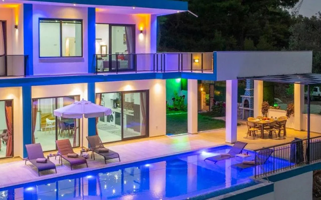 Villa Bozo 2