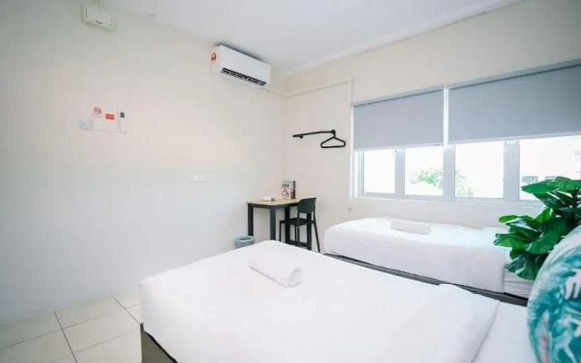 Swing & Pillows @ Penang Road, Georgetown Penang