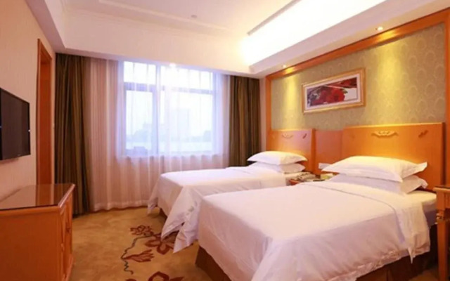 Qinhuangdao Qin Yuan 365 Hotel