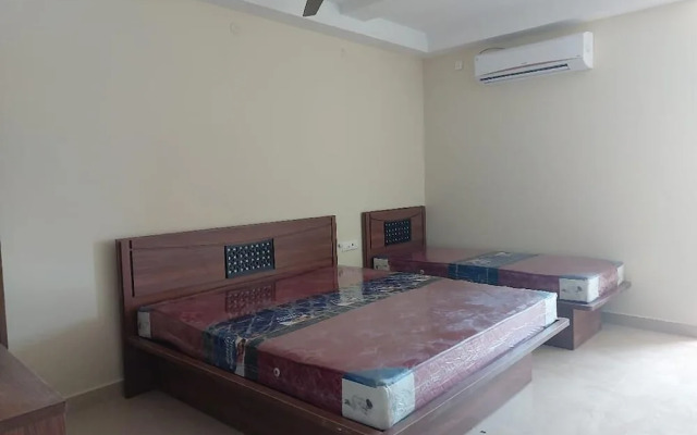 Hotel Santhosh Inn