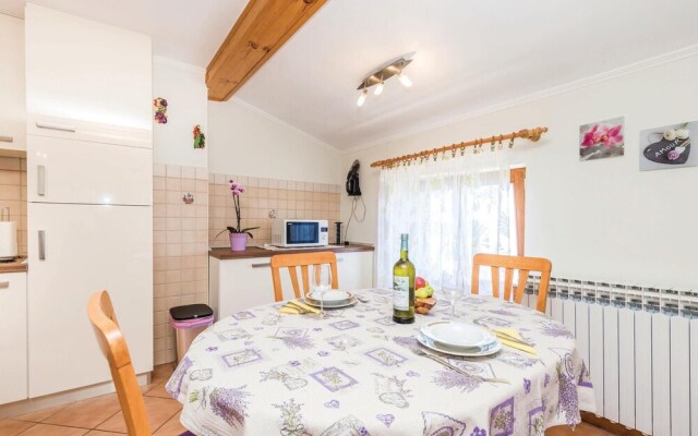 Nice Home in Medveja With Wifi and 3 Bedrooms