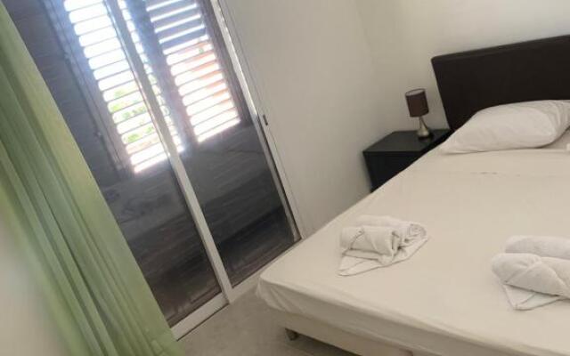 Desire Gardens F5