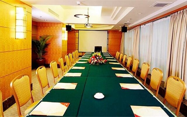 Pearl Garden Hotel