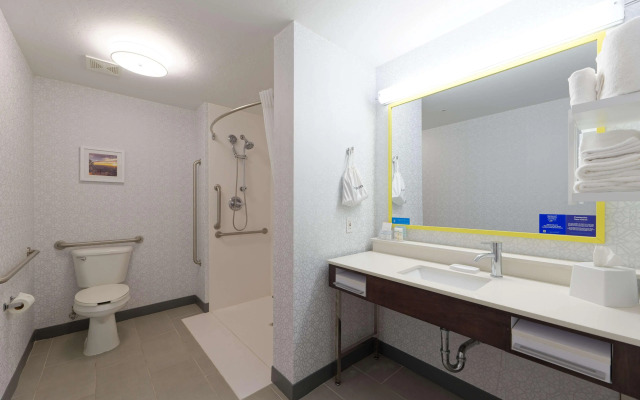 Hampton Inn & Suites Phoenix-Goodyear