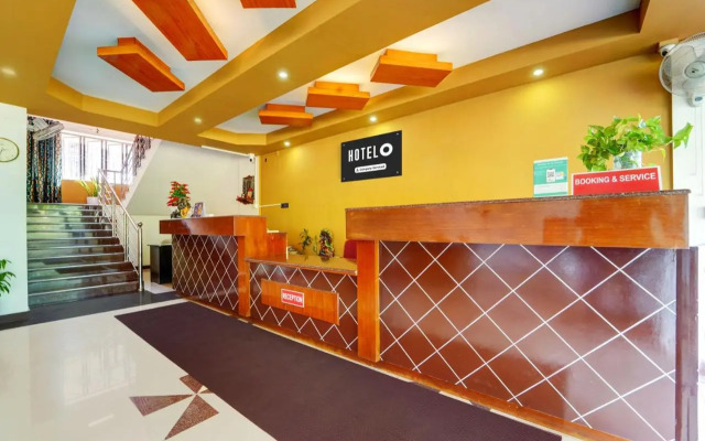 OYO Flagship 75052 Kuku Residency