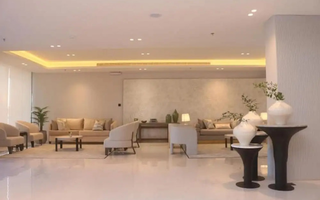 Palm Gate Hotel Suites