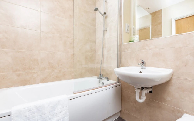 Golden Heights Suites by Kasar Stays