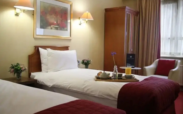 Eyre Square Accommodation