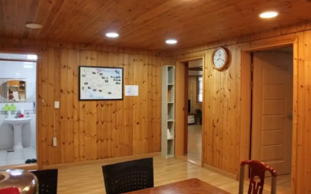 Youngwol Sky Pension Camping