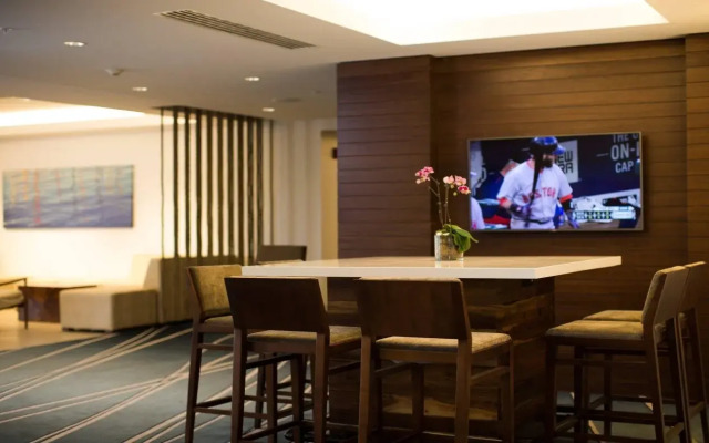 Newport Marriott Hotel & Spa