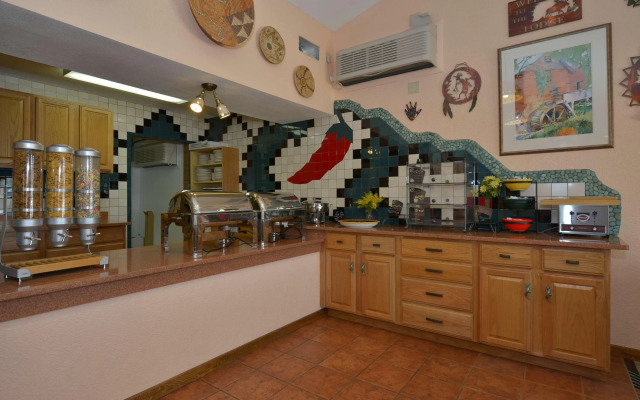 Best Western Kokopelli Lodge