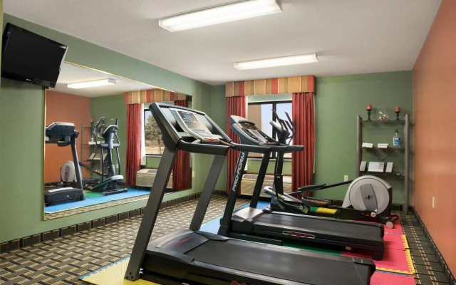 Baymont by Wyndham Springfield