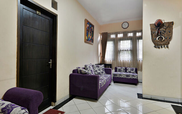 ZEN Rooms Karet Tengsin