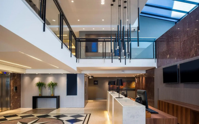 Mercure Curitiba Batel Hotel