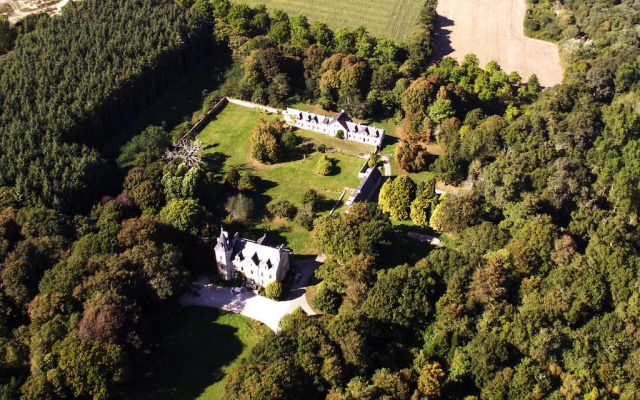 Semi-detached House, Benodet