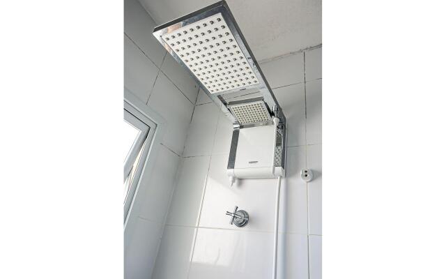 Apto com churrasqueira e sacada RPC306