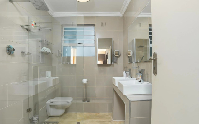 Devonshire Apartment