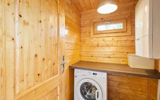 Host Stay Station House Cabin