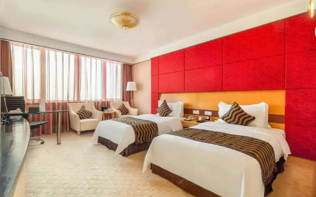Days Hotel and Suites Jiaozuo