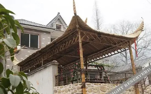 Xiangzhu Shanju Hotel