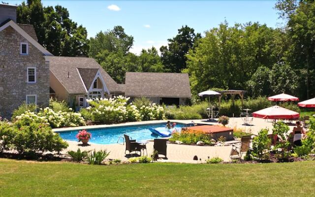 Clyde Hall Bed and Breakfast