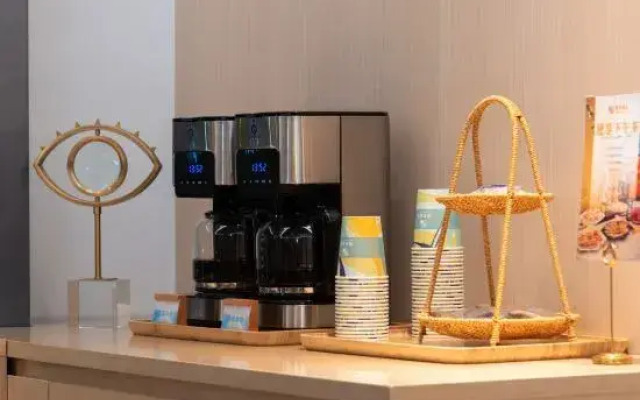 Cheermay Hotel (Chaozhou Ancient City People's Square Archway Store)