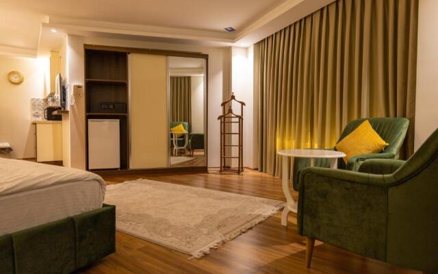 Grand Luxury