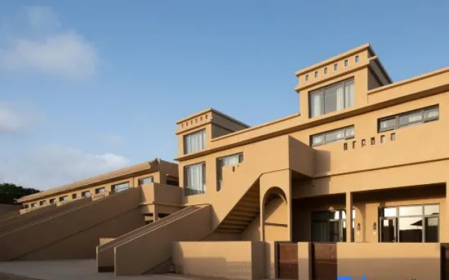 Summer Solstice・Panoramic Starry Night & Sunset River View Resort Inn (Shazhou Night Market Branch) – Exterior – Jiuquan