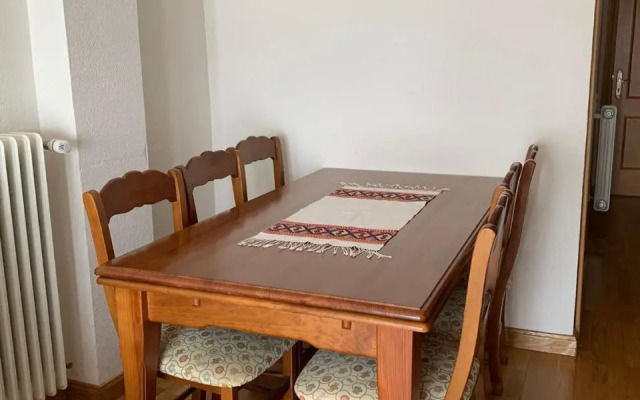 B25 - La Granja, Bajo con jardín - Villmor