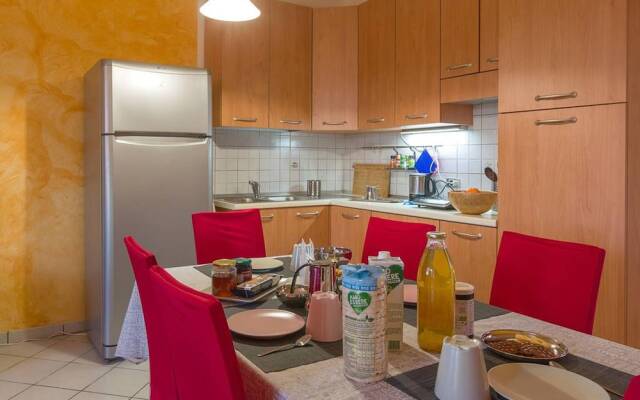 Apartment With 3 Bedrooms in Filottrano, With Enclosed Garden and Wifi