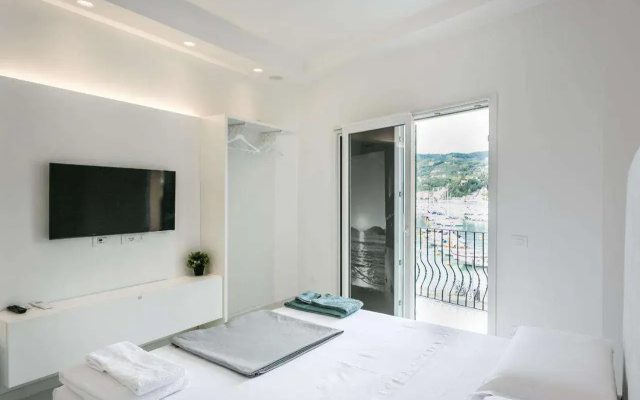 Al Molo Sea View Rooms