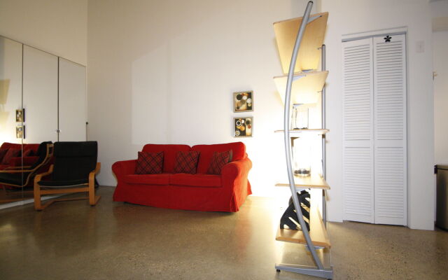 Downtown Loft Style Condo Heated Parking