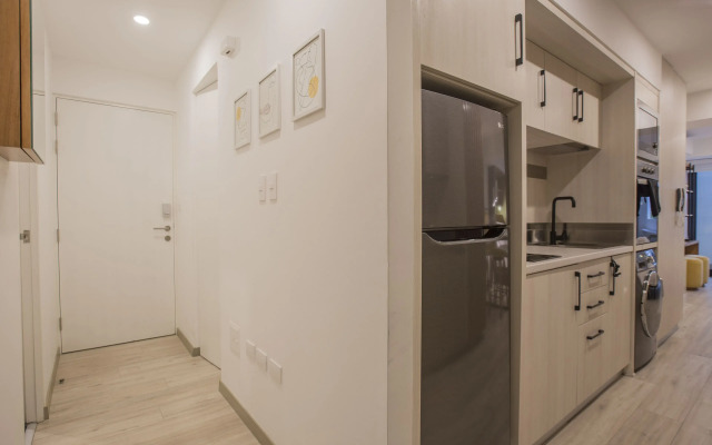 Primera Parada Lofts by Wynwood-House