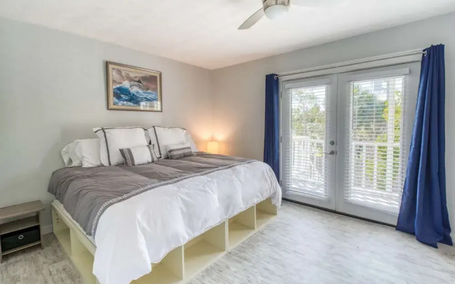 Davis Shores
