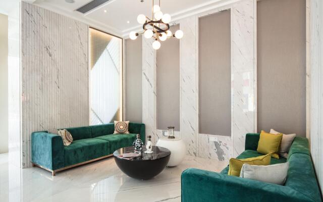 Zenith International Hotel