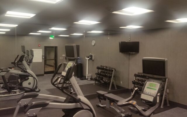 Holiday Inn Asheville East-Blue Ridge PKWY by IHG