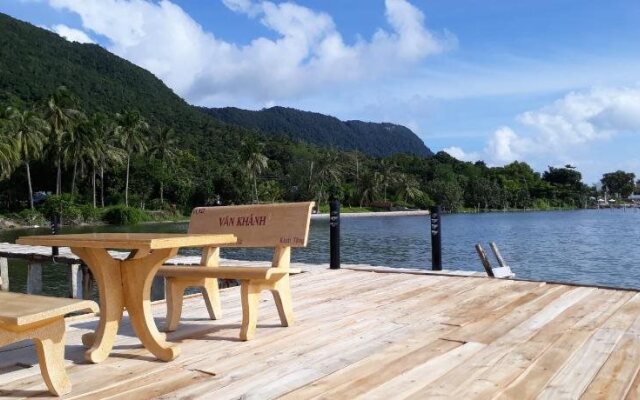 Banana Homestay