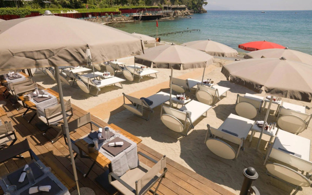 Eight Hotel Paraggi