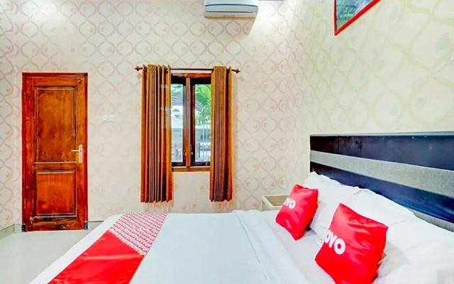 OYO 90088 Hotel Mandiri Juanda