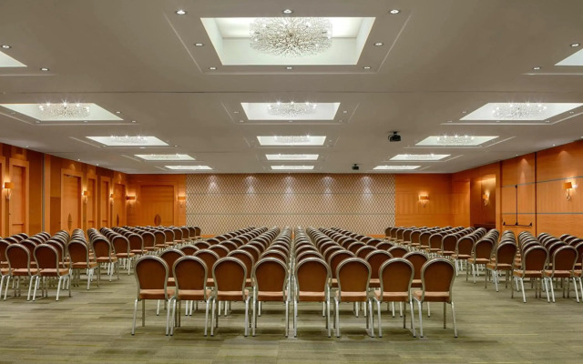 Sheraton Brussels Airport Hotel