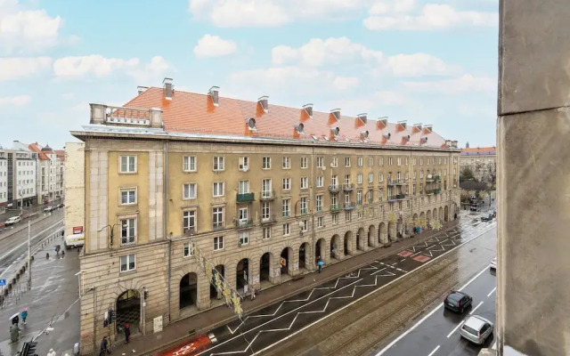 Studio in Central Wrocław by Renters