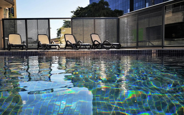 Abbey on Roma Hotel & Apartments