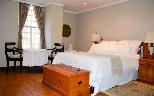 Constantia Guest Lodge