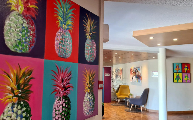 The Originals City, Hôtel Marseille Aéroport