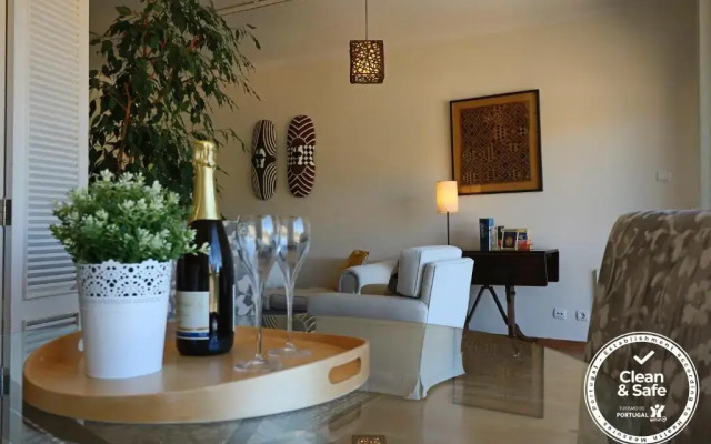 Cascais Estoril Apartment 400 M From Beach