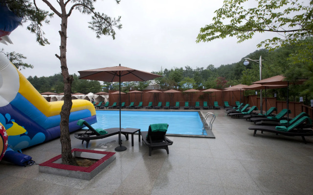 Orient Hotel & Resort