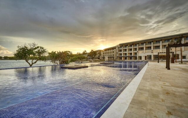 Royalton Negril, An Autograph Collection All-Inclusive Resort