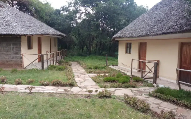Mara Topi Safari Lodge