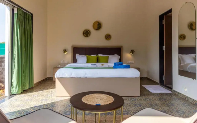 Saffronstays Apricus Farm, Karjat